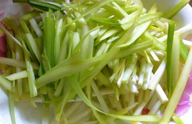 孕妇可以吃韭黄吗,哺乳期可以吃韭黄吗