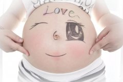 肚中有两宝 孕妈需抗压