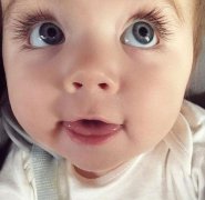 女性注意不良睡姿会影响健康