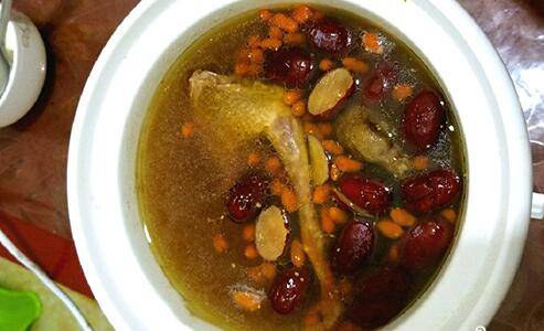 产妇鸽子汤