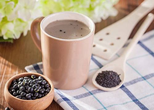 怎么正确吃黑豆能够帮助怀孕?