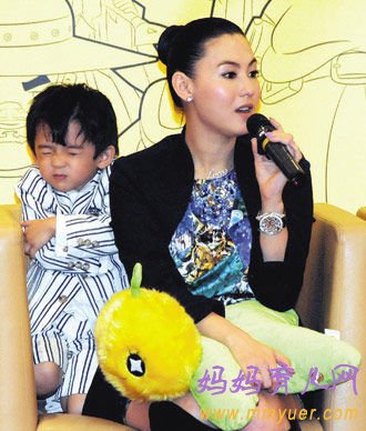 张柏芝自爆产后4度流产 没得到霆锋的加倍呵护 