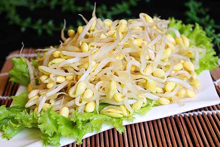 怀孕期间吃这些食物对妈妈和宝宝都有好处哦