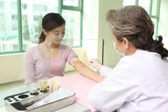 女性睾酮高是什么原因引起的 女性睾酮高怎么办