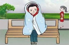 产后怕风怕冷会自愈吗