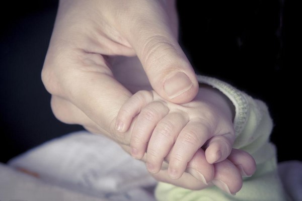 有独生子女证还能生二胎吗 问题已解决请自行参考 