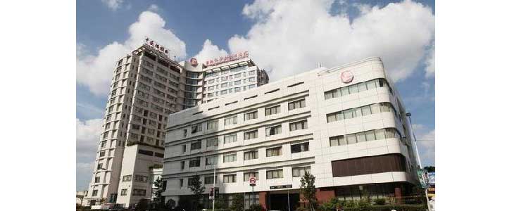 上海交通大学医学院附属国际和平妇幼保健院外景