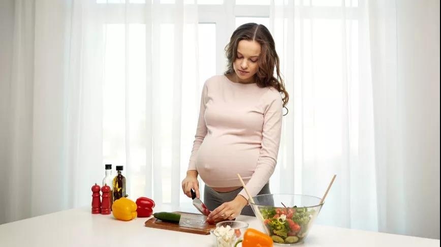 孕妇饮食禁忌多，吃货妈妈怎么办