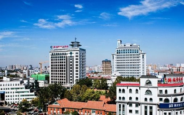 济南中心医院外景图