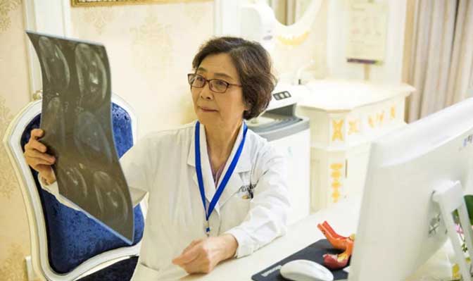 宝岛医院试管婴儿医生