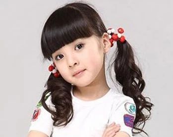 小女孩扎头发的方法