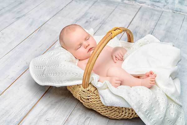 女性患有子宫肌瘤如何通过美国试管婴儿技术获得好孕？
