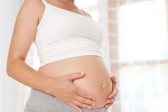 肥胖的女生体重高于标准体重30%以上，影响试管婴儿怀孕成功率