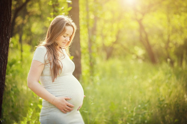 孕妇脚肿怎么消肿最快 这些好方法孕妇一定不能错过 
