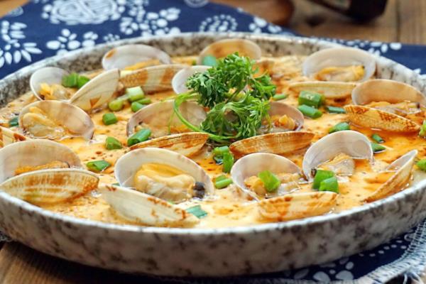 花甲适合多大的宝宝吃 营养又美味的宝宝花甲食谱 