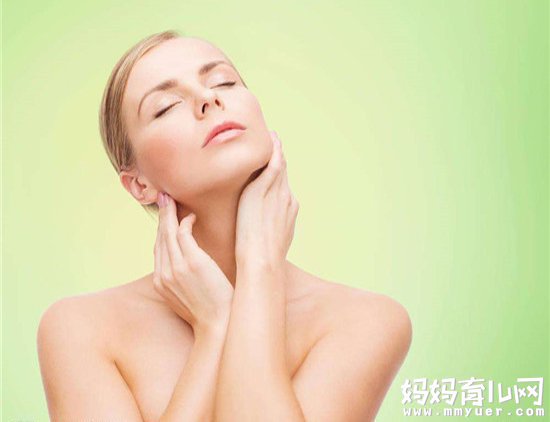 别找了！脖子上长小肉疙瘩的原因，无非就是这6个！ 