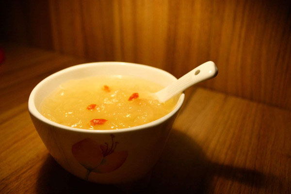 孕妇山药银耳羹 一道抵挡妊娠斑的美味甜品