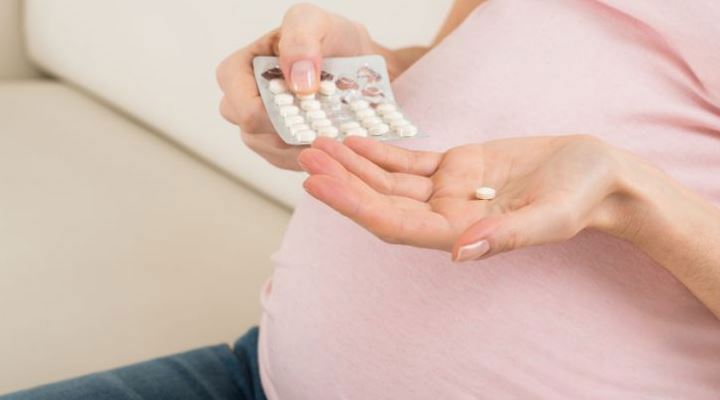 怀孕后多久会出现乳房胀痛 怀孕后出现乳房胀痛的原因 怀孕后出现乳房胀痛怎么办