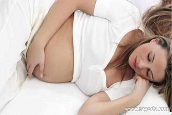 老人说月初怀孕是男孩 月末怀孕是女孩的多