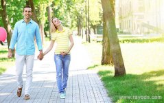 孕妇平时走路都是外八字，这种情况是生男孩还是生女孩？