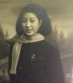 范冰冰奶奶年轻照曝光 网友表示要给这一家人基因跪了