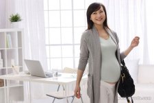 双胞胎的症状和单胎一样吗？初期怀双胞胎有什么感觉