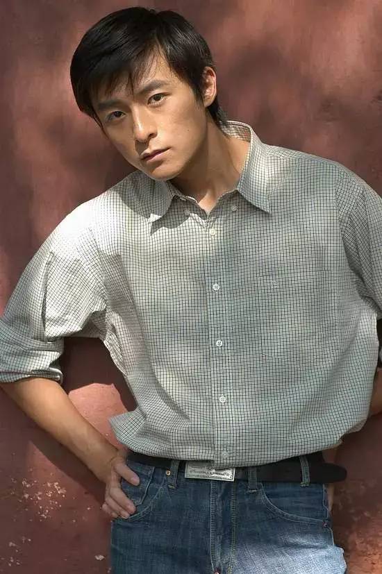朱雨辰汤唯为什么分手内幕真相？朱雨辰为什么还不结婚原因很心酸