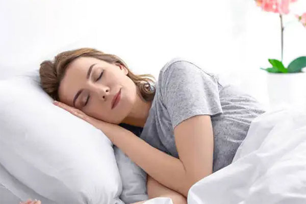 取卵后女性要多休息